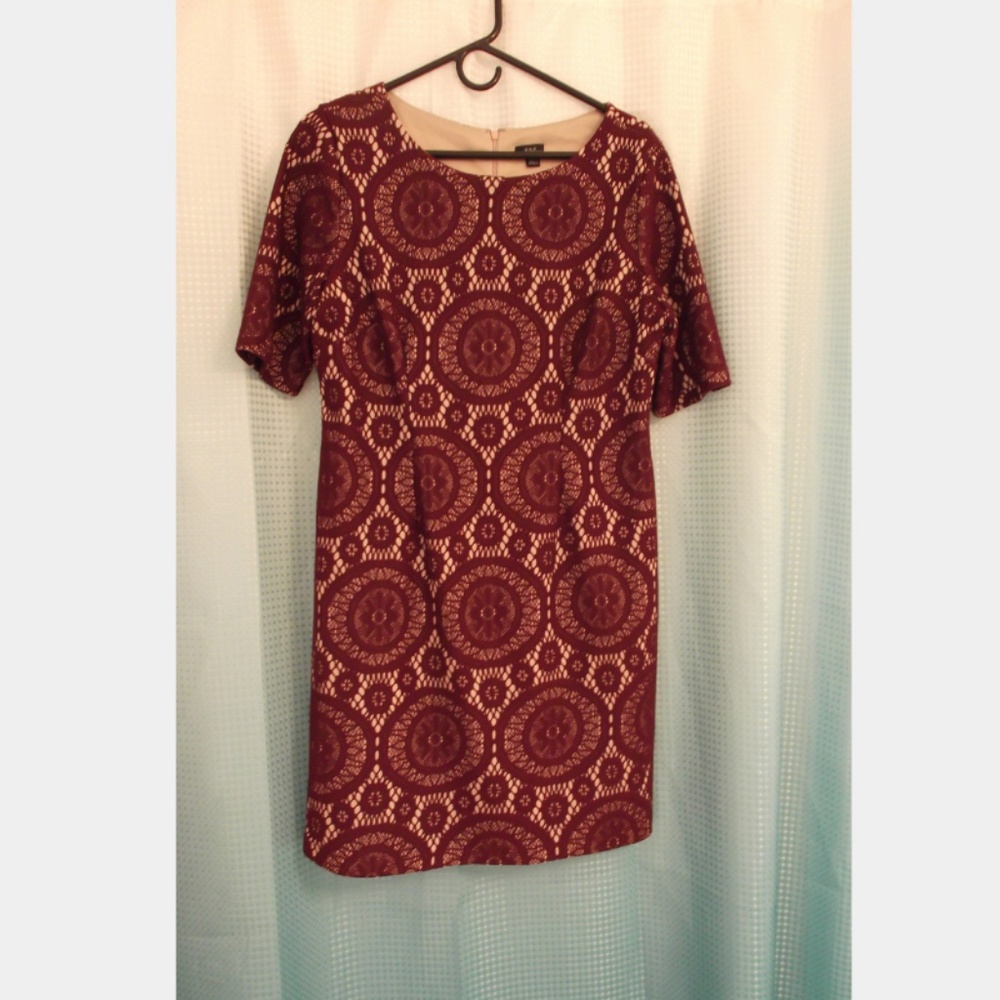 Lace Overlay Dress R&K - Picture 3 of 10